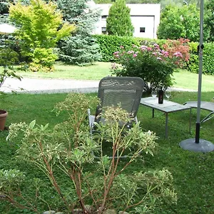 Monolocali In Casa Con Giardino Apartamento Bellagio