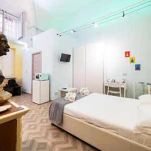 Room21 By Domusextra Napoli