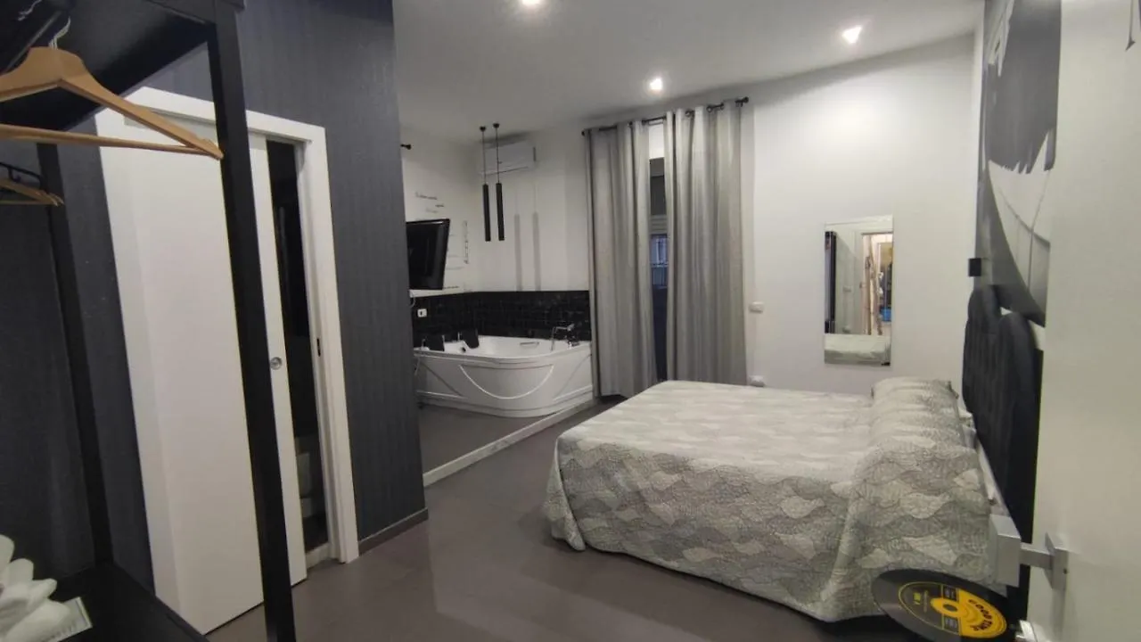 Lombardi Luxury Home Neapel
