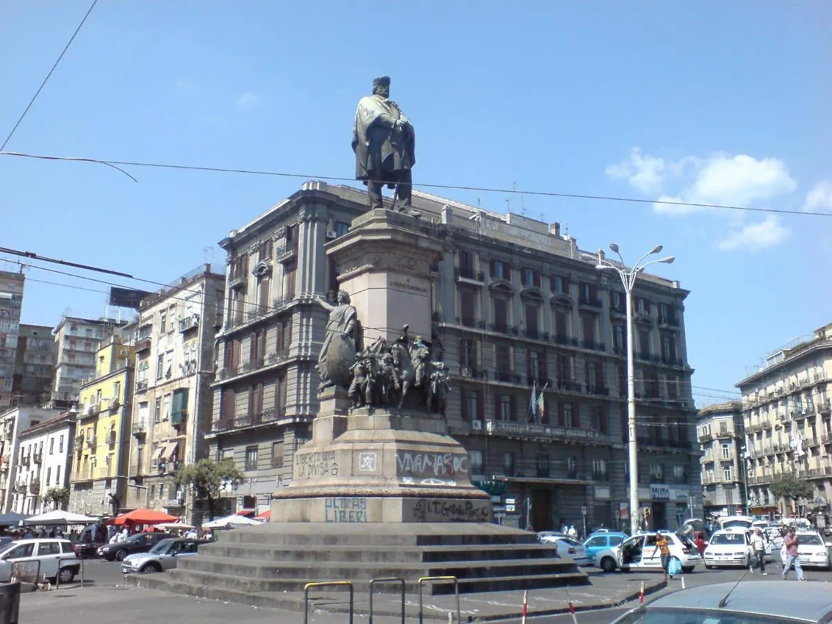 Lombardi Luxury Home Nápoles 0*,  Italia